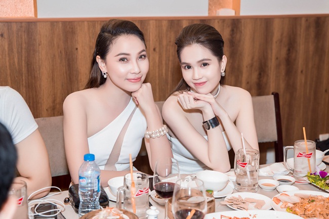 Vơi sự quy tụ của rất nhiều nguoi đẹp  như Vũ Ngọc Anh, Quỳnh Thư, Tường Vy, Thái Hà, Chung Thục Quyên, Kiều Ngân, ca sĩ Thanh Hà hải ngoại... Hứa Vĩ Văn, Võ Cảnh, Minh Trung, Jay Quân...