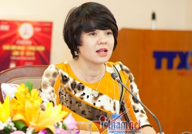 MC Diễm Quỳnh sinh năm 1972 bước chân vào ngành truyền hình từ những năm 1997. Nhờ sự dí dỏm và khéo léo, Diễm Quỳnh là MC xinh đẹp được khán giả cả nước yêu mến qua “Trò chơi âm nhạc”, “Tuổi đời mênh mông”, “Bài hát Việt”... 