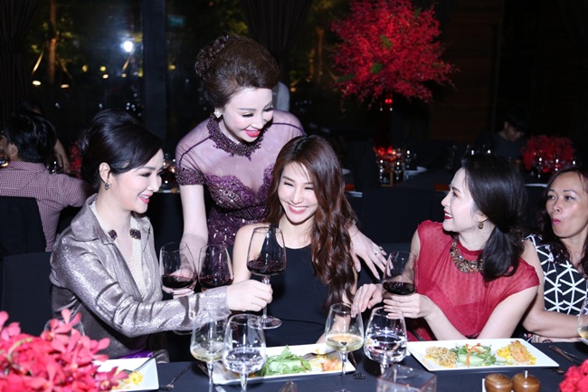 Đây dường như là lần đầu tiên Thanh Mai tăng cân quá đà.