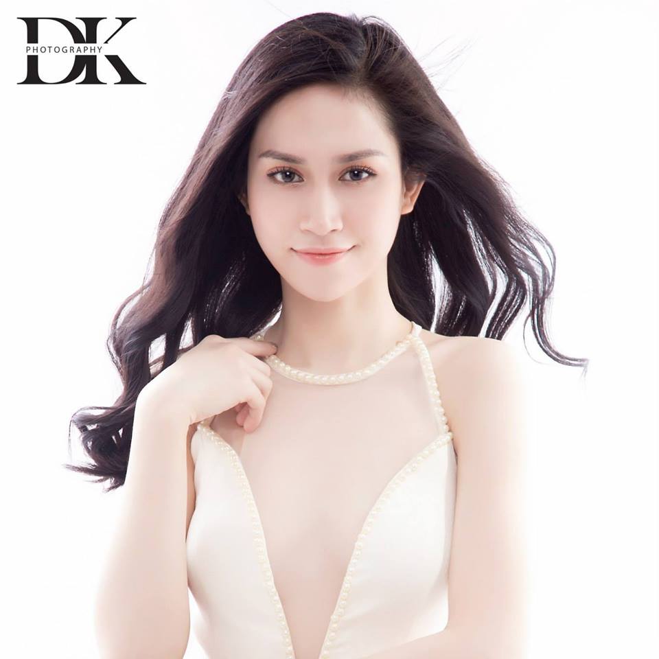 Chuyện thiếu sót thì có thể trau dồi và học hỏi thêm. Xin mọi người luôn ủng hộ không phải cho Thu mà cho cả một lớp trẻ tiếp thu một cách khách quan học hỏi và tự tin để thể hiện mình một cách tốt đẹp hơn. Xin chân thành cảm ơn tất cả mọi người!