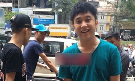 Sau khi bị xử phạt, Yanbi vẫn tiếp tục mắc lỗi tương tự. Hồi tháng 4, Yanbi và Mr.T bị tổ công tác 141 ''hỏi thăm'' vì lỗi không đội mũ bảo hiểm.