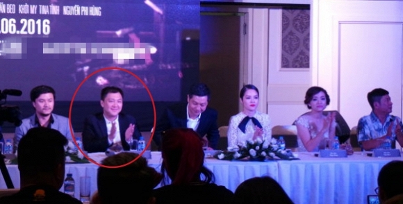Trước scandal này, dư luận sẽ tò mò đặt dấu hỏi về nhà sản xuất của ''Mặt nạ máu'' người bị nghi là ''hậu thuẫn'' của Dương Cẩm Lynh.