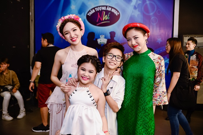 Sau phần thi thành công từ tuần trước, Thiên Tùng tiếp tục gây ấn tượng với ca khúc “Ngựa ô thương nhớ” (St: Trần Tiến) vào tuần thi này. Tuy không phải là thí sinh có sở trường về dòng nhạc dân gian đương đại nhưng Thiên Tùng đã “cháy” hết mình bằng sự tự tin để có một phiên bản rock “Ngựa ô thương nhớ” nhiều dấu ấn trên sân khấu.