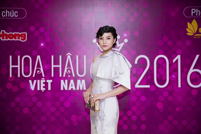 Ngắm một số hình ảnh của Kỳ Duyên, Huyền My, Ngọc Hân trong họp báo.