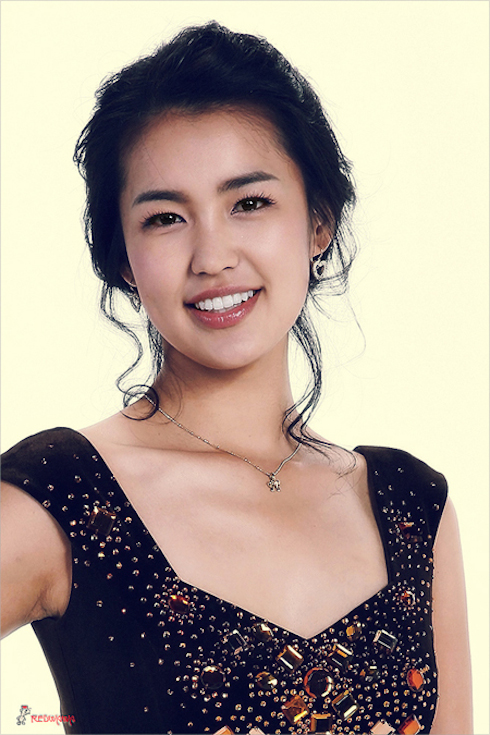 Người đẹp 24 tuổi, Kim Ju Yeon từng giành vị trí Á hậu thứ hai tại cuộc thi Hoa hậu Hàn Quốc năm 2007, đã bị tước vương miện. Người đẹp 24 tuổi, Kim Ju Yeon từng giành vị trí Á hậu thứ hai tại cuộc thi Hoa hậu Hàn Quốc năm 2007, đã bị tước vương miện.