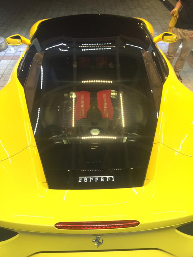 Ferrari 488 GTB có thiết kế đẹp hơn, động cơ mạnh mẽ hơn so với đàn anh 458 Italia. 