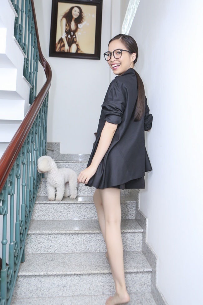 ''Đây đều là những món đồ còn rất mới, có những thứ tôi mua nhưng chưa dùng đến bao giờ'' - giọng ca Yêu dấu theo gió bay chia sẻ.