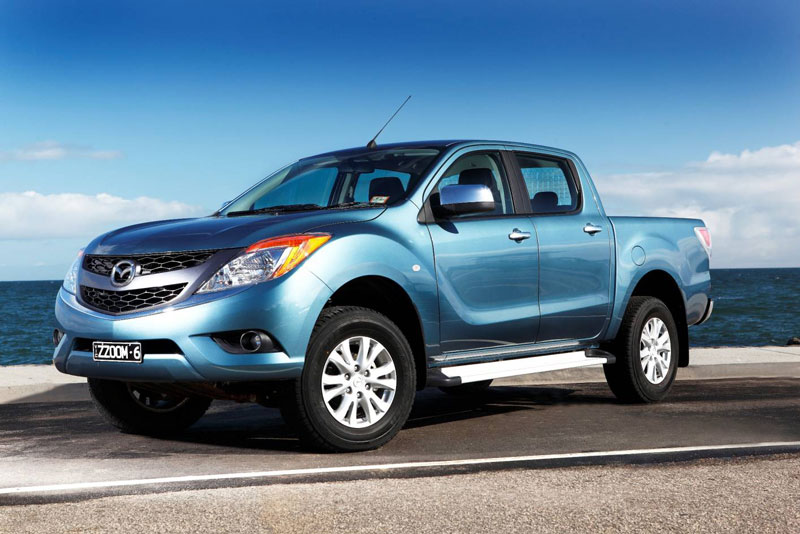 Mazda BT 50 xếp thứ 9 với 417 chiếc.