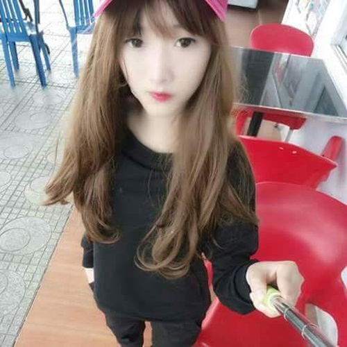 Khi thoa hổn hợp trắng da này lên cơ thể thì mình dành 5 phút để massage hoặc lấy khăn ủ kín người để tinh chất thấm thấu tốt hơn.