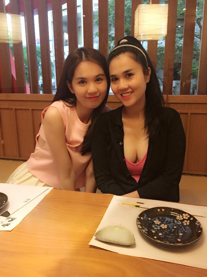 Chị gái Ngọc Trinh thu hút sự quan tâm khá lớn trên facebook cá nhân.