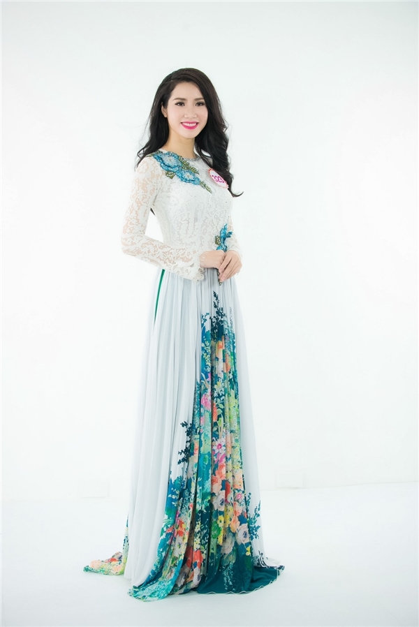 Ngọc Vân từng thi Người đẹp Hạ Long và đạt danh hiệu Á khôi.