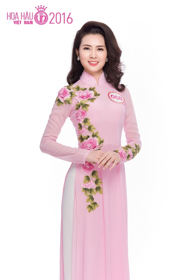 36 cô gái xinh đẹp của cuộc thi Hoa hậu Việt Nam 2016 chính thức tranh tài những vòng thi tiếp theo đầy thu hút, hấp dẫn.