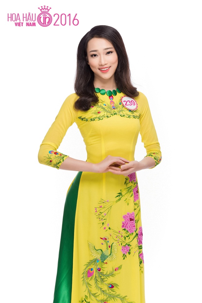 Tân Hoa hậu sẽ nhận được 500 triệu đồng tiền mặt, vương miện Long Beach Pearl trị giá 2,2 tỷ đồng, được sử dụng căn hộ cao cấp của River City trong hai năm đương nhiệm… 