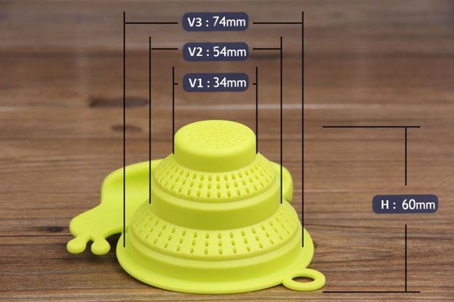Dụng cụ lọc trà Silicone dùng để vớt hoặc lọc bã trà nhanh gọn. Ngoài ra, bạn cũng có thể dùng dụng cụ cho nhiều mục đích khác như lọc bột, lọc món ăn, lọc nước, lọc cua ghẹ… chống dính, an toàn trong máy rửa bát với giá chỉ 65.000 đồng.
