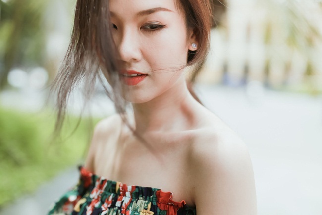 Ngắm những hình ảnh mới nhất của Võ Hạ Trâm tại Hà Nội, nhiều người không khỏi thốt lên rằng quá đẹp, đặc biệt là những người lâu rồi không nhìn thấy cô gái này.