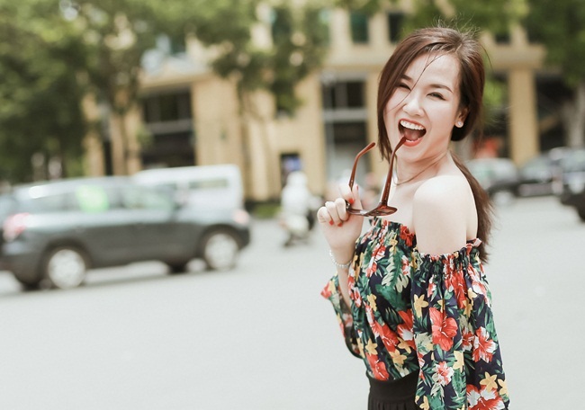 Trong chương trình Gương mặt thân quen, Võ Hạ Trâm được nhiều người yêu thích với những tiết mục dance sôi động, đây cũng là dòng nhạc mà cô hướng đến trong thời gian tới. 