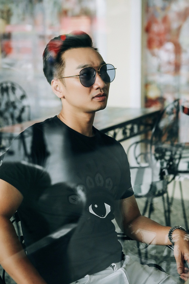 Trong live show vừa qua, Thành Trung được xem là người hùng cứu chương trình trước một “bàn thua”, xuất phát từ những tranh luận nảy lửa từ dàn huấn luyện viên, với sự quyết liệt của Tùng Dương, Thanh Lam và Hồ Quỳnh Hương.
