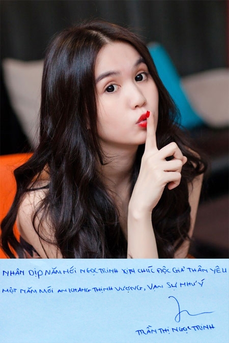 Ngọc Trinh sở hữu chữ ký không thể đơn giản hơn.