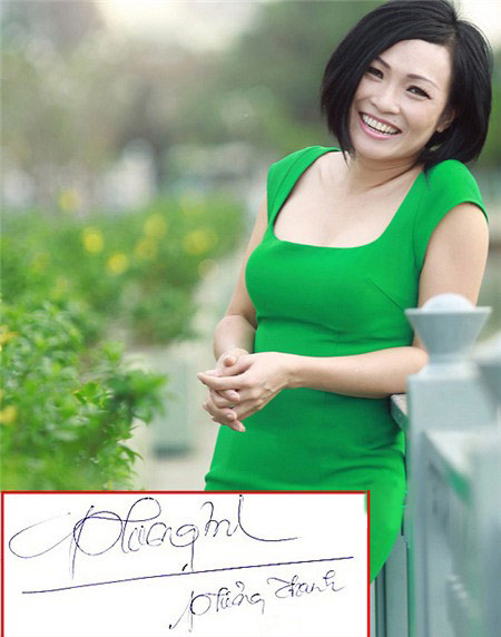 Phương Thanh sở hữu chữ ký bay bổng, điệu đà. Điều này hoàn toàn trái ngược với vẻ bề ngoài sôi nổi, khoẻ khoắn của nữ ca sĩ.