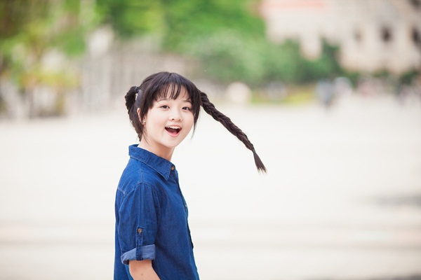 Suốt 5 năm liền, bé Mận đều là học sinh giỏi, được thầy yêu bạn mến. Hiện tại, Lâm Thanh Mỹ đang trong giai đoạn chuẩn bị bước vào những ngày đầu năm học lớp 6.