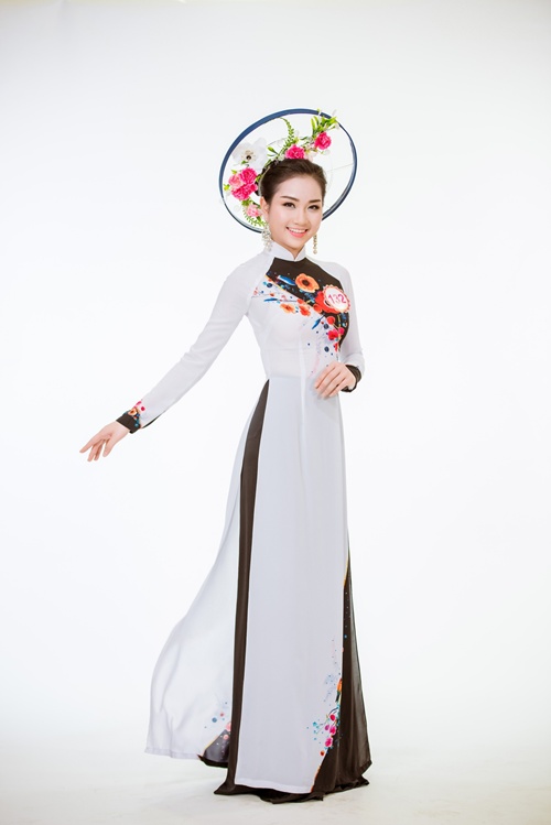 So với những bộ ảnh đầu tiên, họ đã bỏ đi vẻ bỡ ngỡ, hồi hộp.