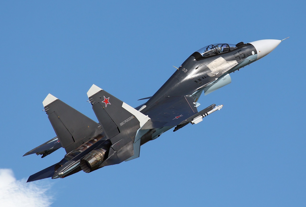 Su- 30SM là biến thể cải tiến mới nhất của dòng phiên bản chiến đấu cơ hai chỗ ngồi Su-30 do công ty Sukhoi nghiên cứu và phát triển.