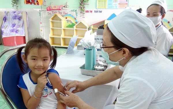 ti&ecirc;m nhầm vắc-xin, bộ y tế, sở y tế, sởi, rubela