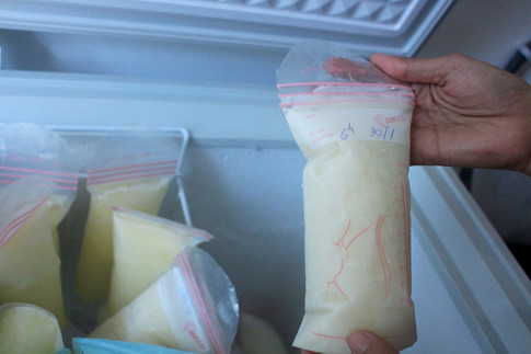 C&aacute;c b&aacute;c sỹ lo lắng về chất lượng sữa mẹ khi được cho