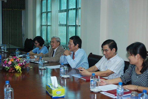 L&atilde;nh đạo Tổng cục TCĐLCL Việt Nam tiếp đo&agrave;n l&atilde;nh đạo Cục Ti&ecirc;u chuẩn v&agrave; đo lường L&agrave;o