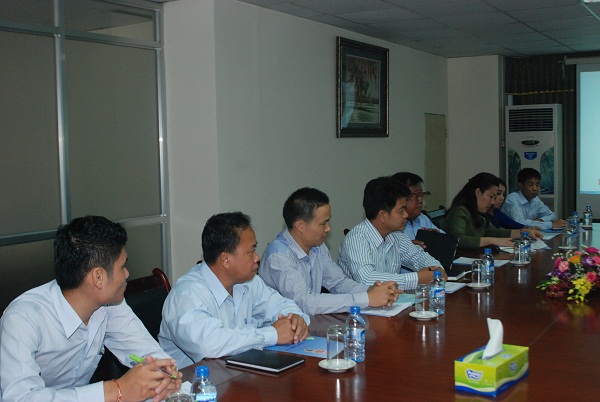 Cục Ti&ecirc;u chuẩn v&agrave; Đo lường L&agrave;o tới học tập kinh nghiệm v&agrave; hợp t&aacute;c với Tổng cục TCĐLCL Việt Nam