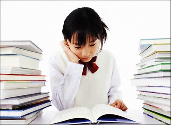 ti&ecirc;́p sức dinh dưỡng mùa thi