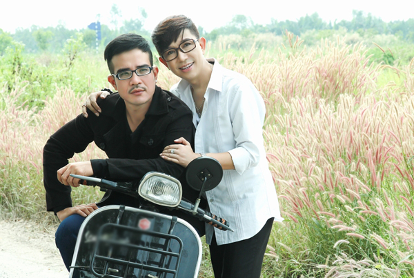 Long Nhật không giải thích về việc này mà chỉ nhận 'Vương Bảo Tuấn là người tình trong âm nhạc của tôi'.