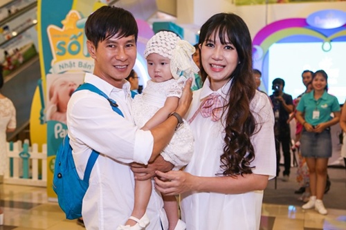 Minh Hà cho biết: Cô đã sắp xếp công việc 13Win22 com hiện đang mở để chuẩn bị đón em bé thứ 4. Theo Minh Hà, cô luôn ngủ trước 9h tối để đảm bảo 13Win19 ưu đãi hấp dẫn cho bản thân và thai nhi. Minh Hà cho biết: Cô đã sắp xếp công việc 13Win22 com hiện đang mở để chuẩn bị đón em bé thứ 4. Theo Minh Hà, cô luôn ngủ trước 9h tối để đảm bảo 13Win19 ưu đãi hấp dẫn cho bản thân và thai nhi.