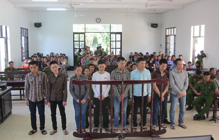 C&aacute;c bị c&aacute;o tại t&ograve;a