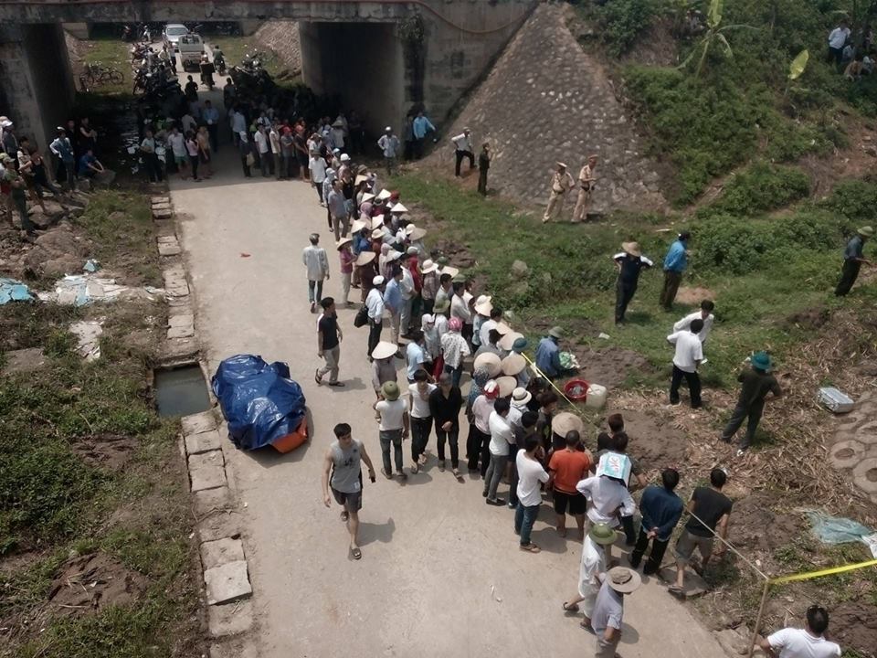 Bản tin ph&aacute;p luật an ninh 24h qua đề cập đến vụ ph&aacute;t hiện thi thể nam thanh ni&ecirc;n trong bụi chuối