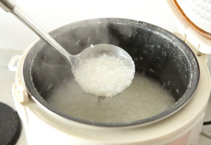 Những tin ph&aacute;p luật an ninh 24h qua đề cập đến vụ con đầu độc mẹ bằng thuốc diệt chuột v&igrave; bị cấm y&ecirc;u