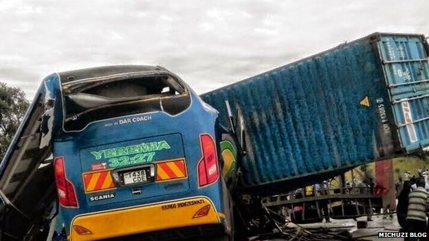Tin tai nạn mới nhất h&ocirc;m nay đề cập đến vụ va chạm xe bu&yacute;t thảm khốc ở Tanzania