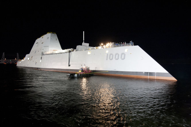T&agrave;u khu trục t&agrave;ng h&igrave;nh lớp Zumwalt si&ecirc;u hiện đại của hải qu&acirc;n Mỹ