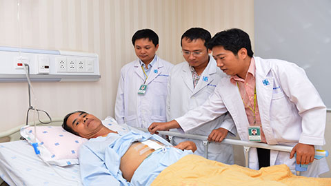 Bệnh nh&acirc;n vỡ động mạch do vi khuẩn hiếm gặp đ&atilde; được cứu sống 