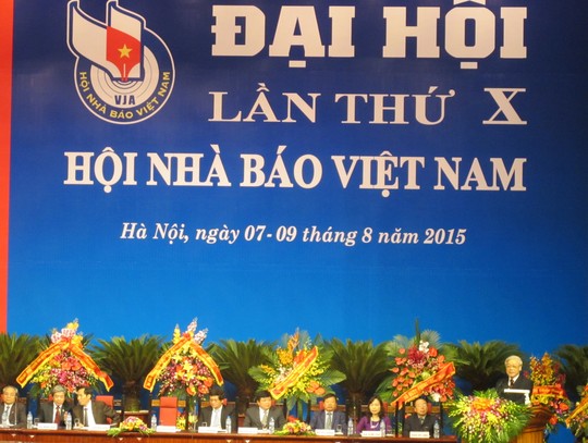 Ra mắt Ban Chấp h&agrave;nh kh&oacute;a X Hội Nh&agrave; b&aacute;o Việt Nam