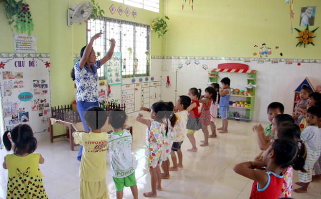 Xây dựng Nghị định điều chỉnh lương hưu giáo viên mầm non Xây dựng Nghị định điều chỉnh lương hưu giáo viên mầm non