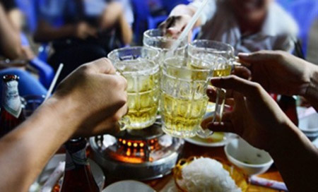 Việt Nam ti&ecirc;u thụ bia nhiều nhất Đ&ocirc;ng Nam &Aacute;
