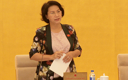 Ph&oacute; Chủ tịch Quốc hội Nguyễn Thị Kim Ng&acirc;n điều h&agrave;nh phi&ecirc;n l&agrave;m việc chiều 11/5