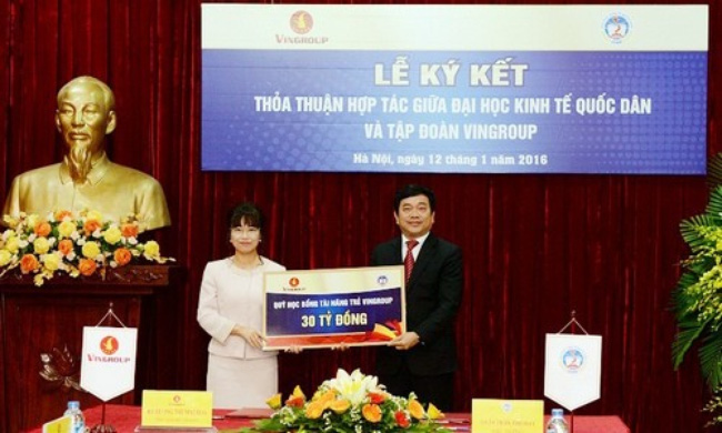 Quỹ Học bổng sẽ dành cho sinh viên hai năm cuối, có thành tích học tập xuất sắc, có tố chất khởi nghiệp hoặc là sinh viên nghèo vượt khó của ĐH Kinh tế Quốc dân Quỹ Học bổng sẽ dành cho sinh viên hai năm cuối, có thành tích học tập xuất sắc, có tố chất khởi nghiệp hoặc là sinh viên nghèo vượt khó của ĐH Kinh tế Quốc dân
