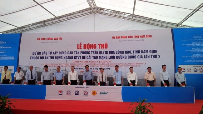 Tin tức mới cập nhật h&ocirc;m nay cho biết Động thổ x&acirc;y cầu T&acirc;n Phong qua s&ocirc;ng Đ&agrave;o