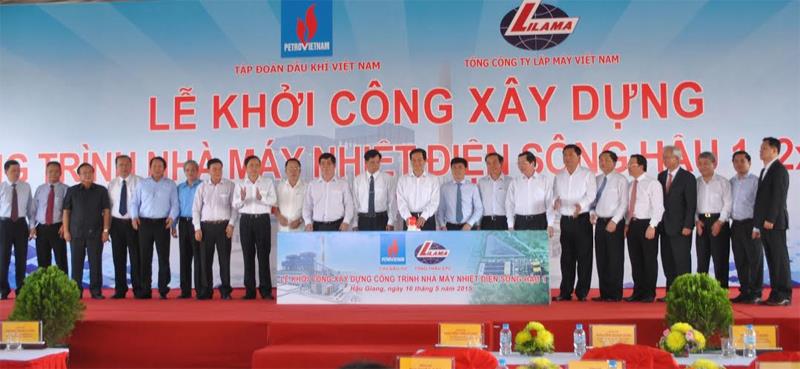 Thủ tướng Nguyễn Tấn Dũng ph&aacute;t lệnh khởi c&ocirc;ng nh&agrave; m&aacute;y điện S&ocirc;ng Hậu 1