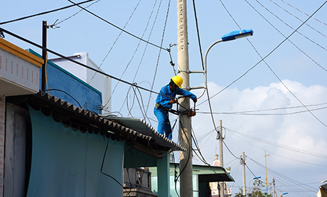 Tin tức mới cập nhật h&ocirc;m nay cho biết x&atilde; cuối c&ugrave;ng ở TP.HCM đ&atilde; h&ograve;a lười điện quốc gia 