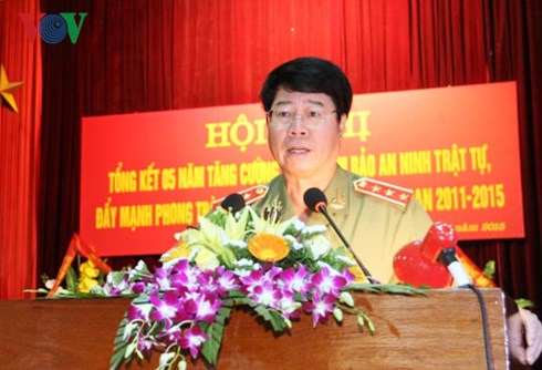 Thượng tướng Bùi Văn Nam - Ủy viên Trung ương Đảng, Thứ trưởng Bộ Công an phát biểu tại Hội nghị Thượng tướng Bùi Văn Nam - Ủy viên Trung ương Đảng, Thứ trưởng Bộ Công an phát biểu tại Hội nghị