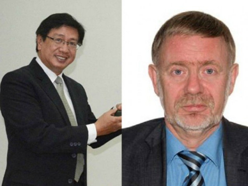 Đại sứ Philippines Domingo Lucenario (tr&aacute;i) v&agrave; Đại sứ Na Uy Leif Larsen