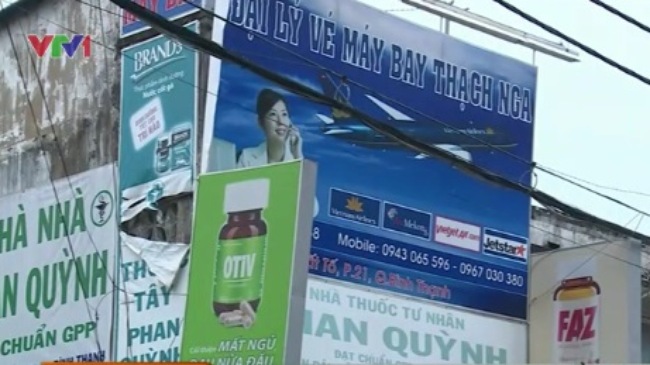 TP.HCM xử phạt gần 22.000 biển hiệu, biển quảng c&aacute;o